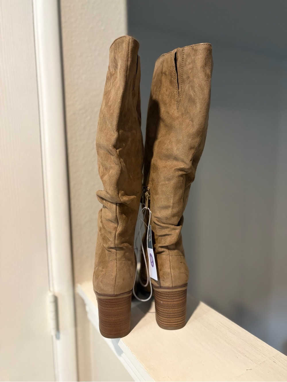 New Universal Thread Faux Suede Tan Women's Junie Tall Boots Wide Calf Sz 6.5 - Picture 4 of 7